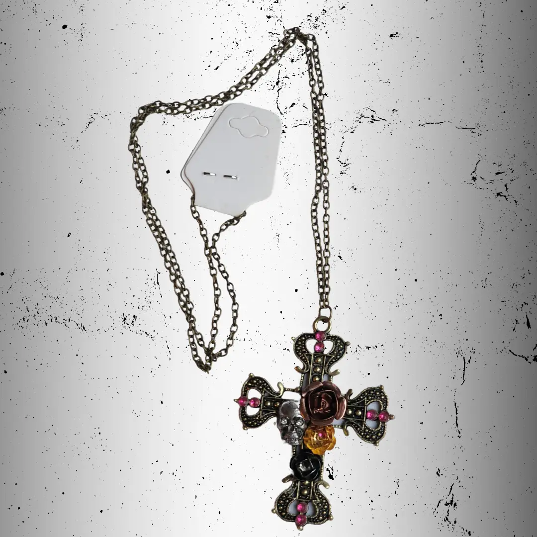 Featured image Templar Priest Crucifix