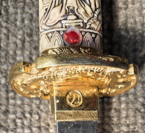 Swordsmen Of New Zealand highlanderhandle2